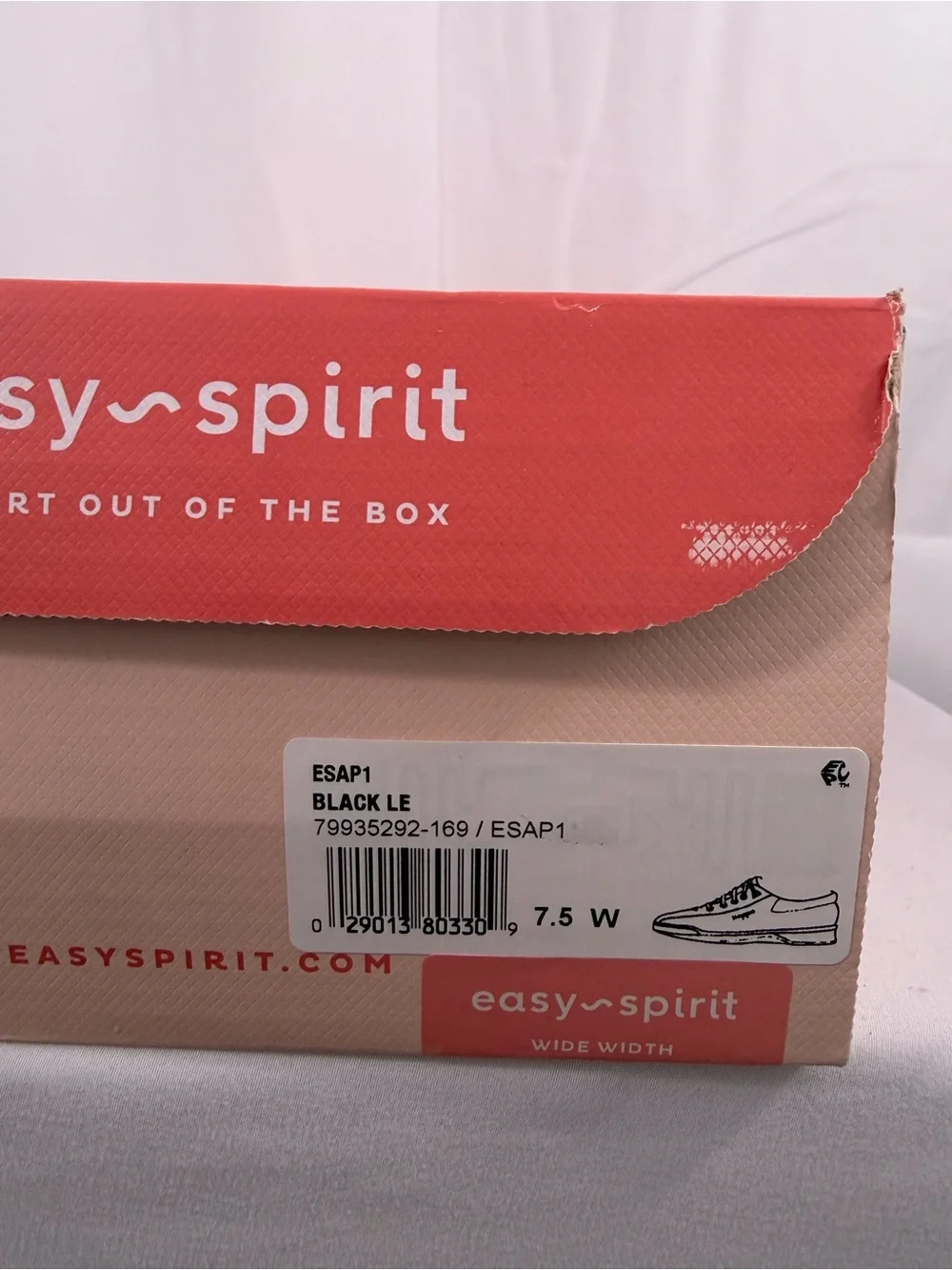 NWT Easy Spirit Women’s Size 7.5W Black Leather Lace-Up Shoes